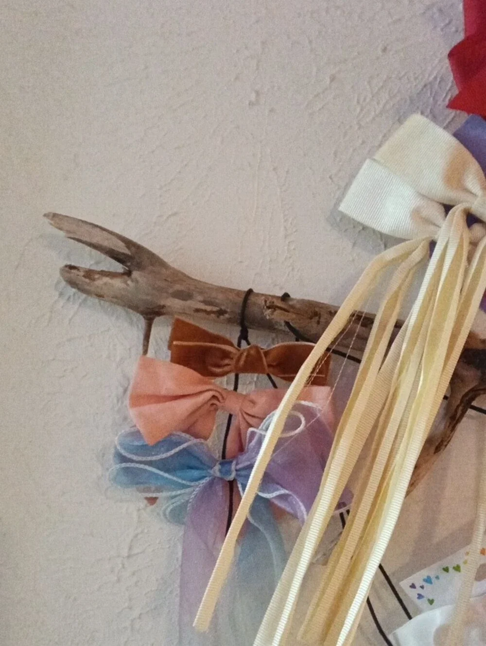Mississippi River Driftwood Bow Holder